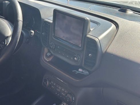 Used 2022 Ford Bronco Sport Outer Banks w/ Tech Package AWD/4WD image 9