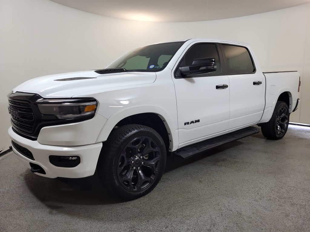 Used 2024 RAM 1500 Limited w/ Night Edition AWD/4WD image 3