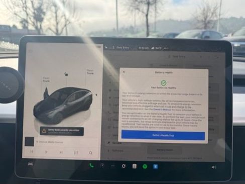 Used 2023 Tesla Model Y Long Range image 9