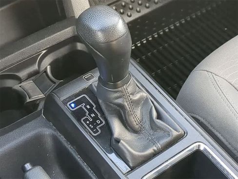 Used 2019 Toyota Tacoma SR image 30