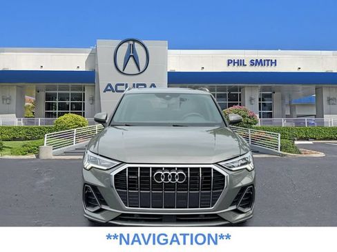 Used 2025 Audi Q3 2.0T Premium AWD/4WD image 2