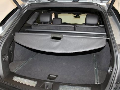 Certified 2025 Cadillac XT5 Premium Luxury image 24