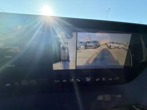 New 2026 Buick Enclave Avenir w/ Super Cruise Package FWD image 15