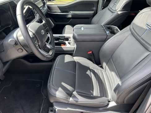 New 2026 Ford F250 Platinum image 9