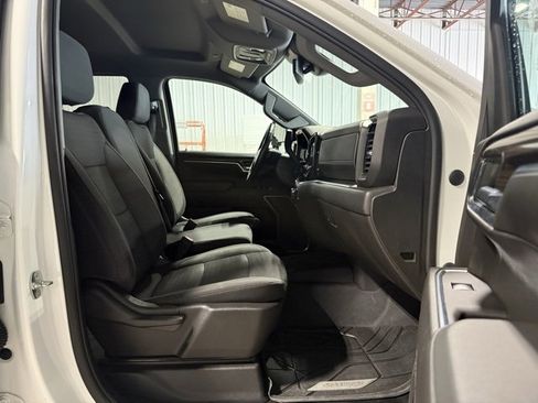 Used 2022 Chevrolet Silverado 1500 LT image 19