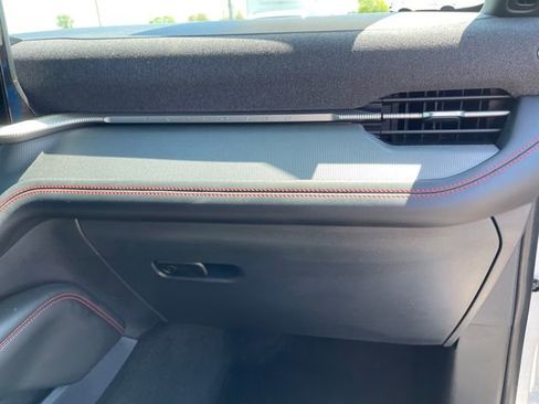 Used 2025 Ford Explorer ST-Line AWD/4WD image 41