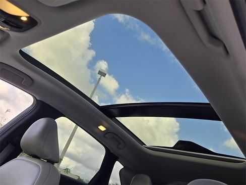 Used 2024 INFINITI QX50 Luxe w/ Cargo Package image 21