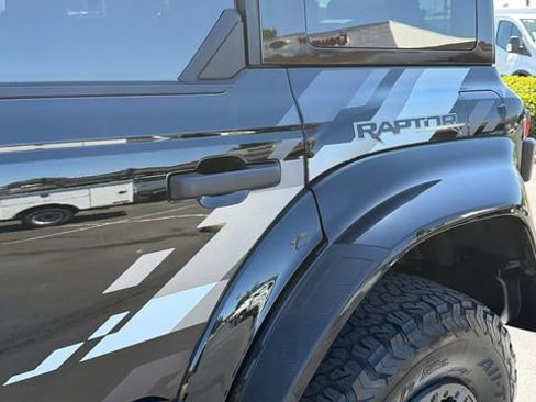 Used 2024 Ford Bronco Raptor AWD/4WD image 11