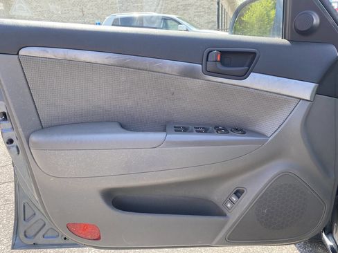 Used 2009 Hyundai Sonata GLS FWD image 10