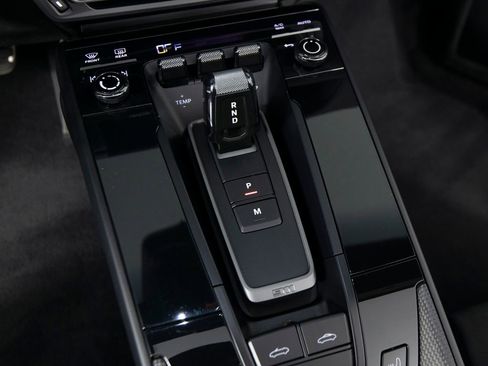 Certified 2022 Porsche 911 Carrera GTS RWD image 31