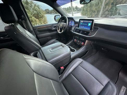 Used 2023 Chevrolet Suburban High Country w/ Premium Package 2 image 17