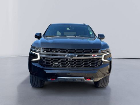 Used 2021 Chevrolet Suburban Z71 w/ Luxury Package image 8