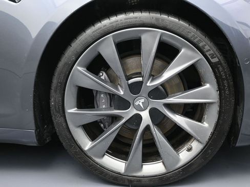 Used 2021 Tesla Model S Long Range image 11