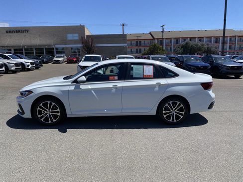 Certified 2026 Volkswagen Jetta Sport FWD image 42