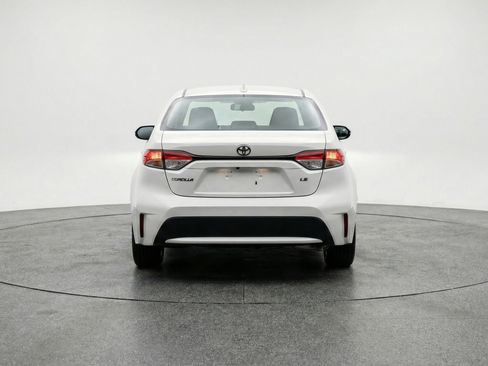Used 2025 Toyota Corolla LE image 7
