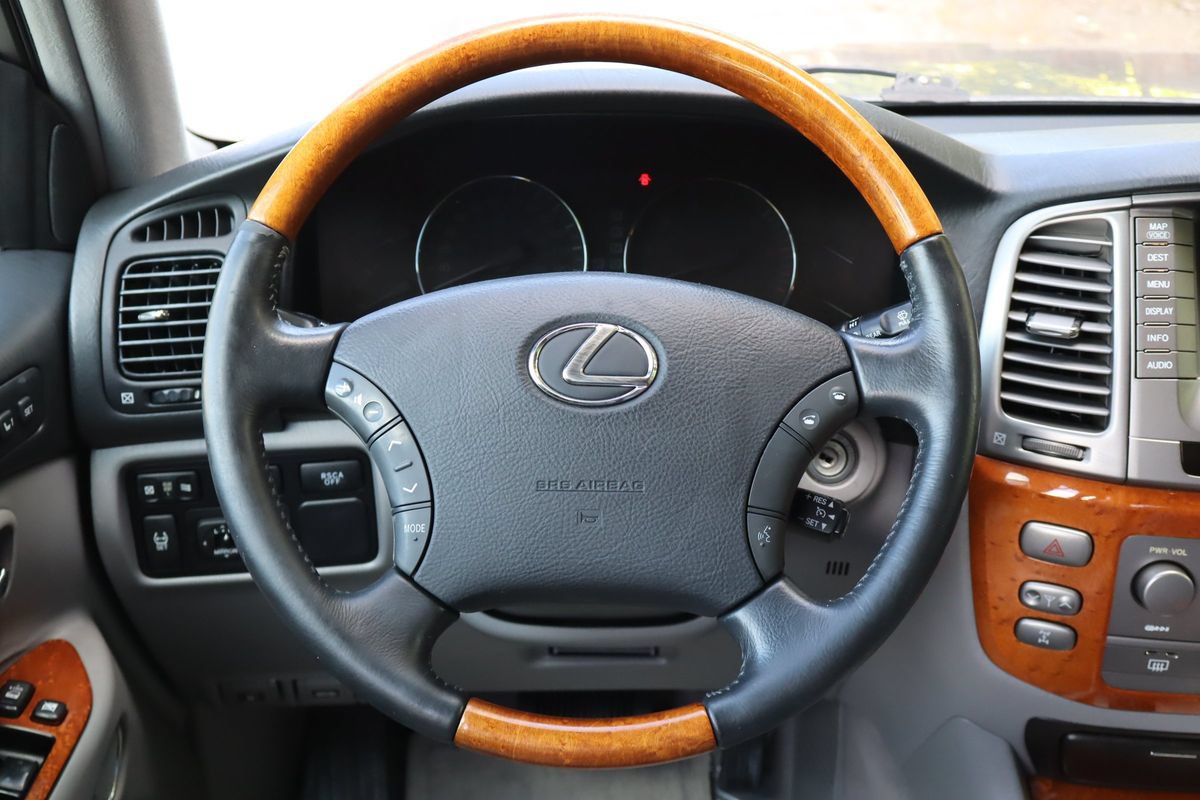Used 2006 Lexus LX 470 4WD image 19
