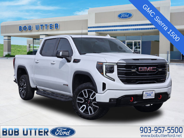 Used 2024 GMC Sierra 1500 AT4 w/ Technology Package AWD/4WD image 1