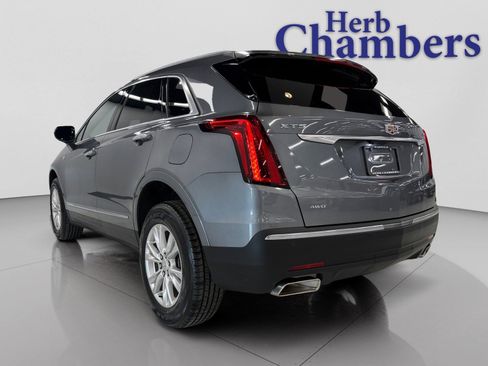 Certified 2022 Cadillac XT5 Luxury image 3