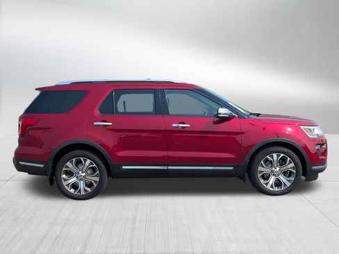 Used 2018 Ford Explorer Platinum AWD/4WD image 8