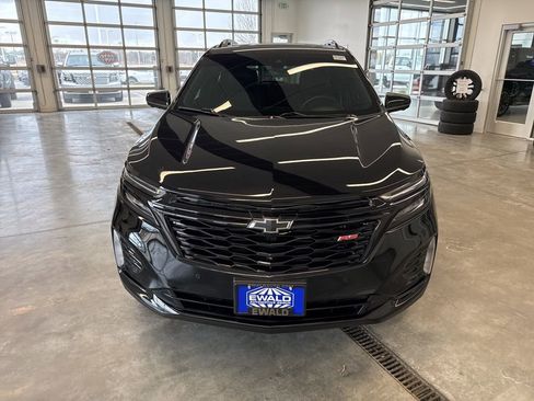 Used 2024 Chevrolet Equinox RS w/ RS Leather Package image 8