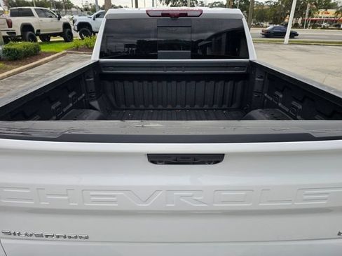 Used 2025 Chevrolet Silverado 1500 LTZ w/ Technology Package RWD image 14