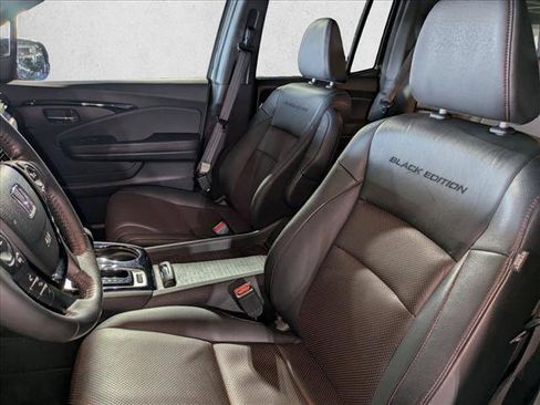 Used 2017 Honda Ridgeline Black Edition image 19