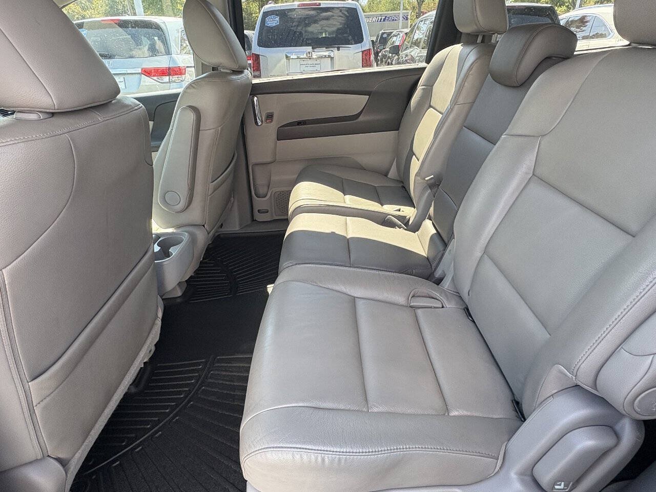 Used 2015 Honda Odyssey EX-L image 15