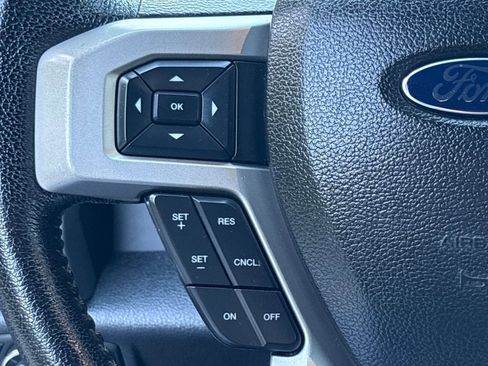 Used 2016 Ford F150 Lariat w/ Equipment Group 502A Luxury image 20