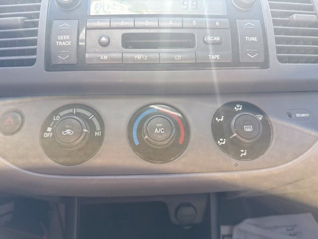 Used 2002 Toyota Camry LE w/ Pkg 7 FWD image 27