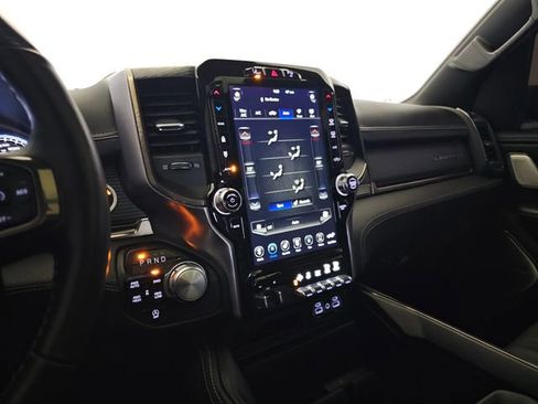 Used 2020 RAM 1500 Limited w/ Black Appearance Package image 33