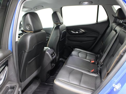 Used 2024 GMC Terrain AT4 AWD/4WD image 21