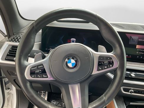 Used 2024 BMW X5 sDrive40i w/ M Sport Package RWD image 10
