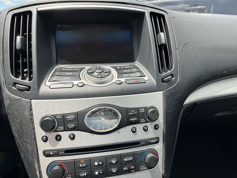 Used 2009 INFINITI G37 Journey w/ Premium Pkg image 13