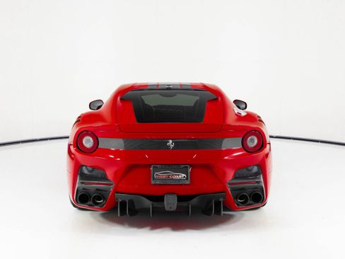 Used 2017 Ferrari F12tdf image 4