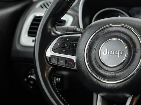 Used 2020 Jeep Compass Latitude AWD/4WD image 15