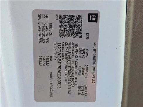 Used 2021 Chevrolet Express 2500 Extended w/ Driver Convenience Package image 22