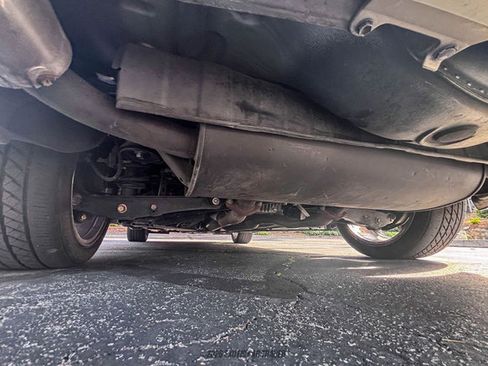 Used 2005 Lexus SC 430 Convertible image 89