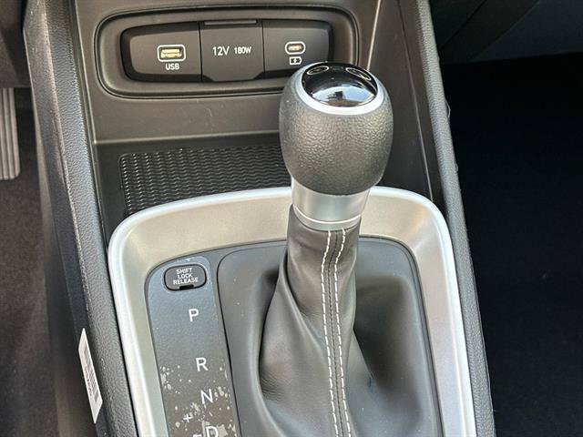 New 2026 Hyundai Venue SE FWD image 18