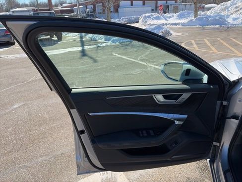 Used 2023 Audi A6 Premium Plus w/ Premium Plus Package image 18