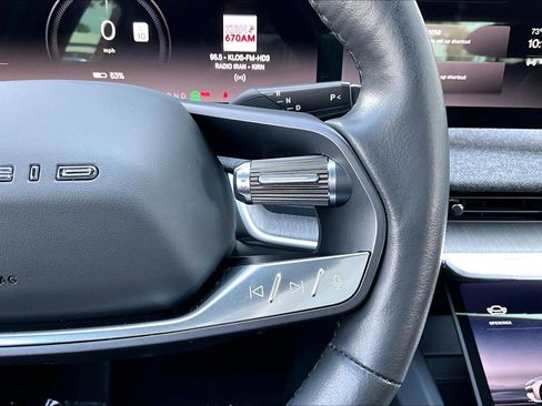 Used 2024 Lucid Air Touring AWD/4WD image 19