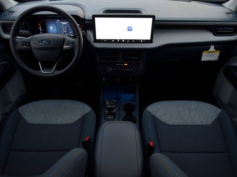 New 2026 Ford Maverick XLT image 7