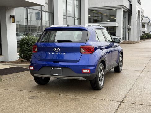 New 2026 Hyundai Venue SEL image 5