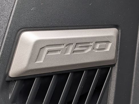 Used 2016 Ford F150 Lariat AWD/4WD image 22