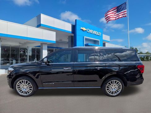Used 2023 Ford Expedition Max Platinum AWD/4WD image 6