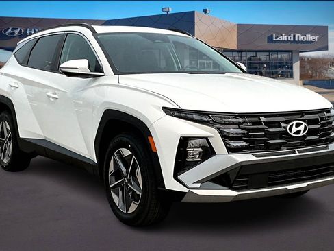 Used 2026 Hyundai Tucson SEL image 2