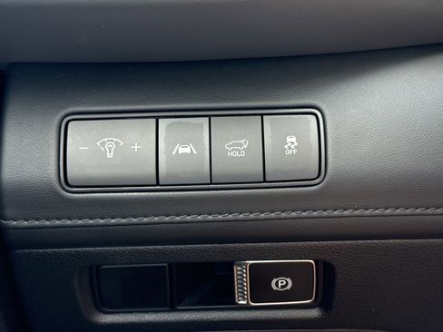 Certified 2023 Hyundai Santa Fe Limited image 21