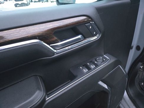 Used 2024 GMC Sierra 1500 Elevation image 11