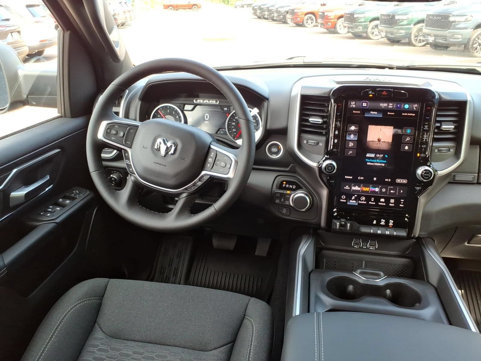 New 2026 RAM 1500 Big Horn AWD/4WD image 19