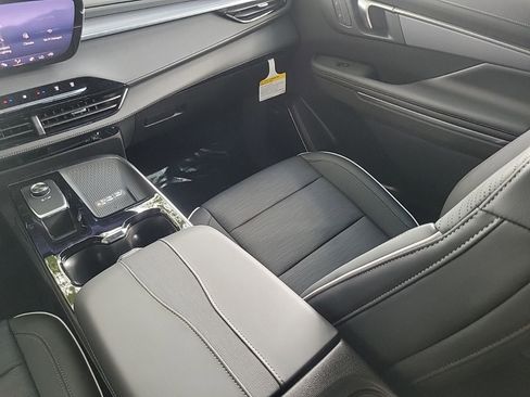 New 2026 Buick Enclave Sport Touring w/ Power Package FWD image 24