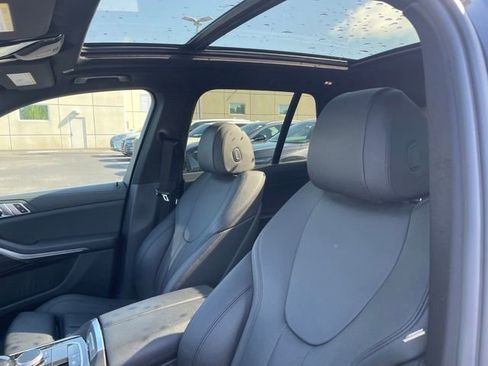 Used 2019 BMW X5 xDrive40i w/ Convenience Package AWD/4WD image 5